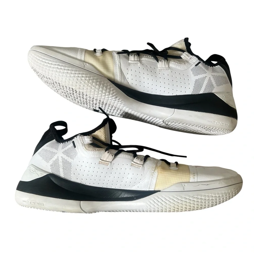 Nike used dirt